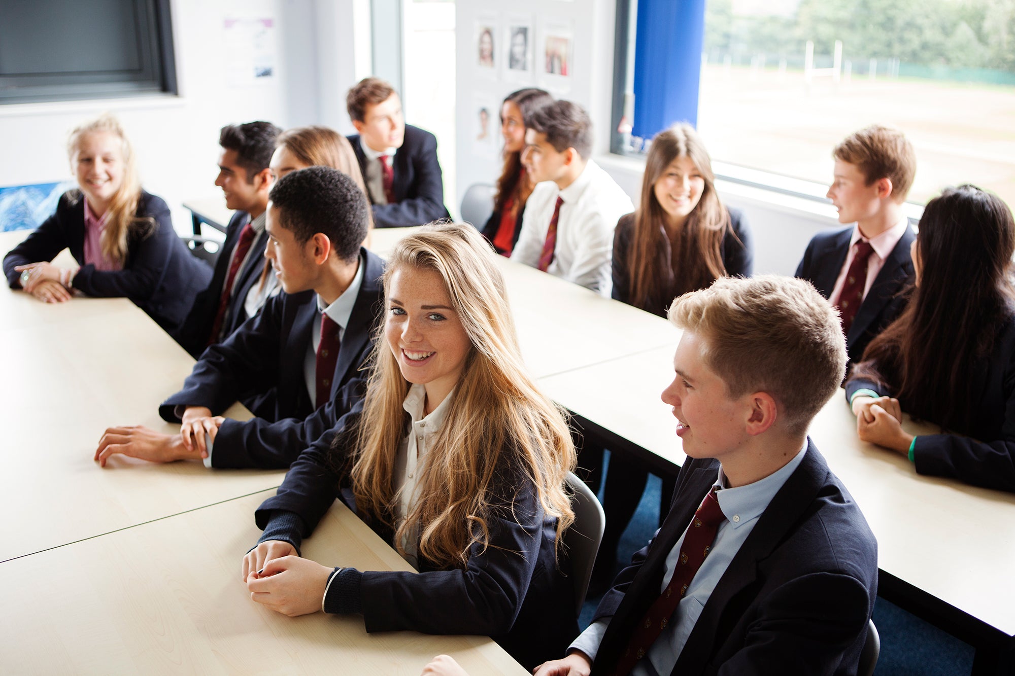 The Rise of Mobile Phone Pouches in UK Schools: Locking Away Distractions